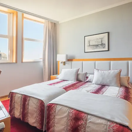 酒店 博维斯塔酒店 3*